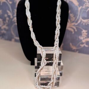 Vintage Estate Faux Pearl and Weaved Gold Toned Necklace Lot A70
